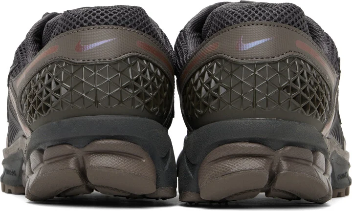 Nike Brown & Gray Zoom Vomero 5 Sneakers - Image 2