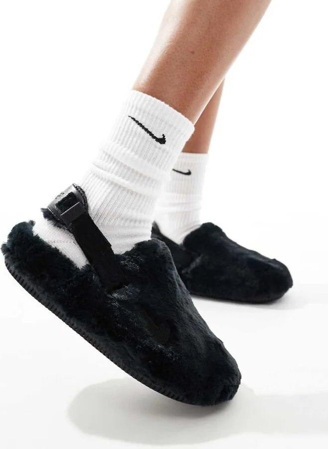 Nike Calm mule fleece sliders in black - Image 4