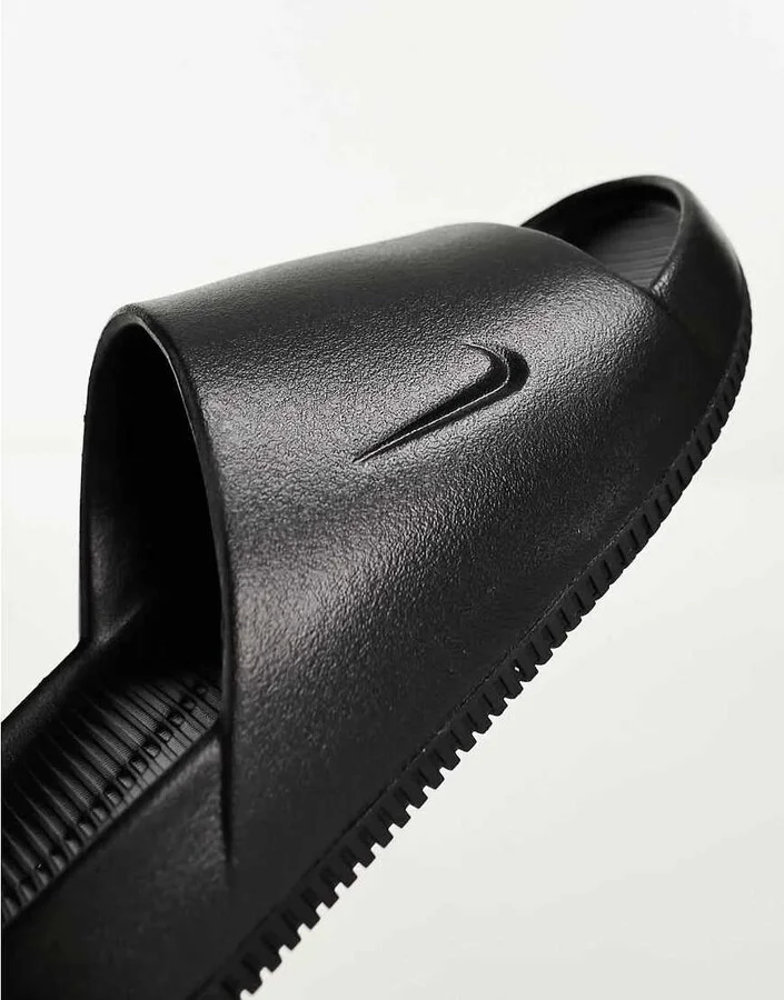 Nike Calm sliders in black - Image 3
