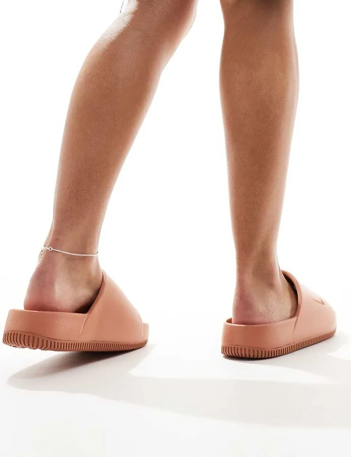 Nike Calm slides in brown - Image 3