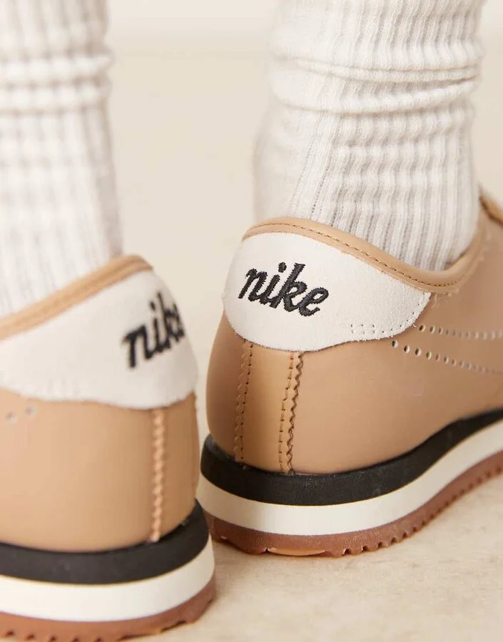 Nike Cortez Decon sneakers in beige - Image 4