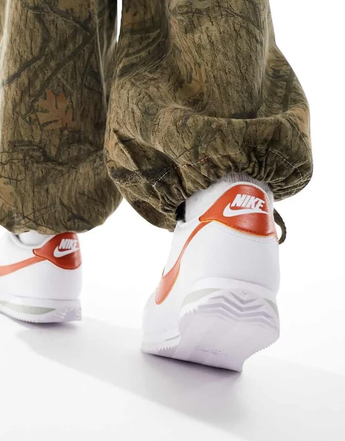 Nike Cortez leather sneakers in white and orange - Image 3