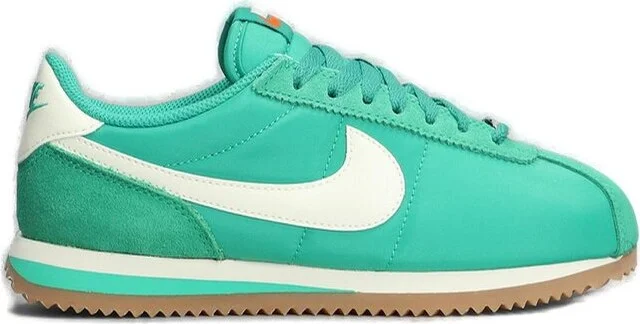 Nike Cortez Round-Toe Low-Top Sneakers