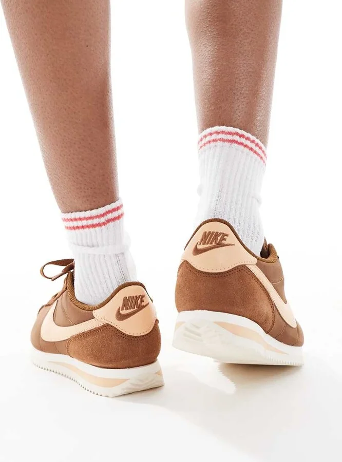 Nike Cortez sneakers in brown & orange - Image 3
