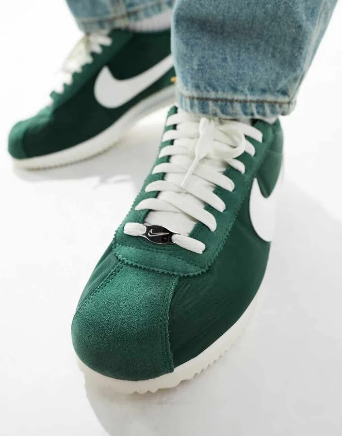 Nike Cortez sneakers in green - Image 3