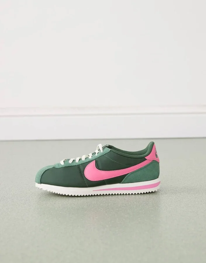 Nike Cortez sneakers in green and pink - Image 2