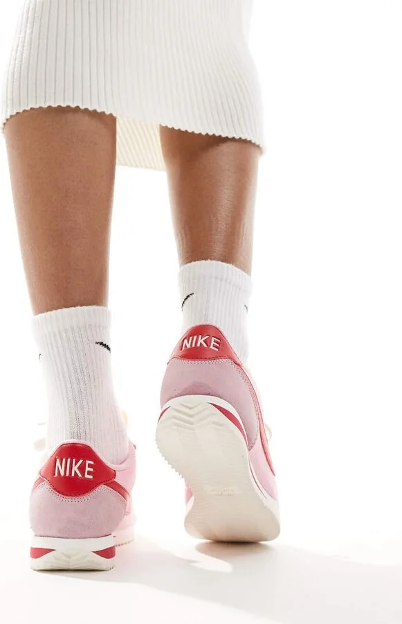 Nike Cortez sneakers in pink and red - Image 3