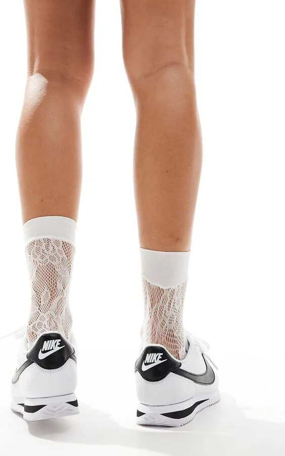 Nike Cortez sneakers in white and black - Image 2