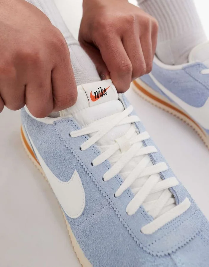 Nike Cortez suede sneakers in light blue and white - Image 3