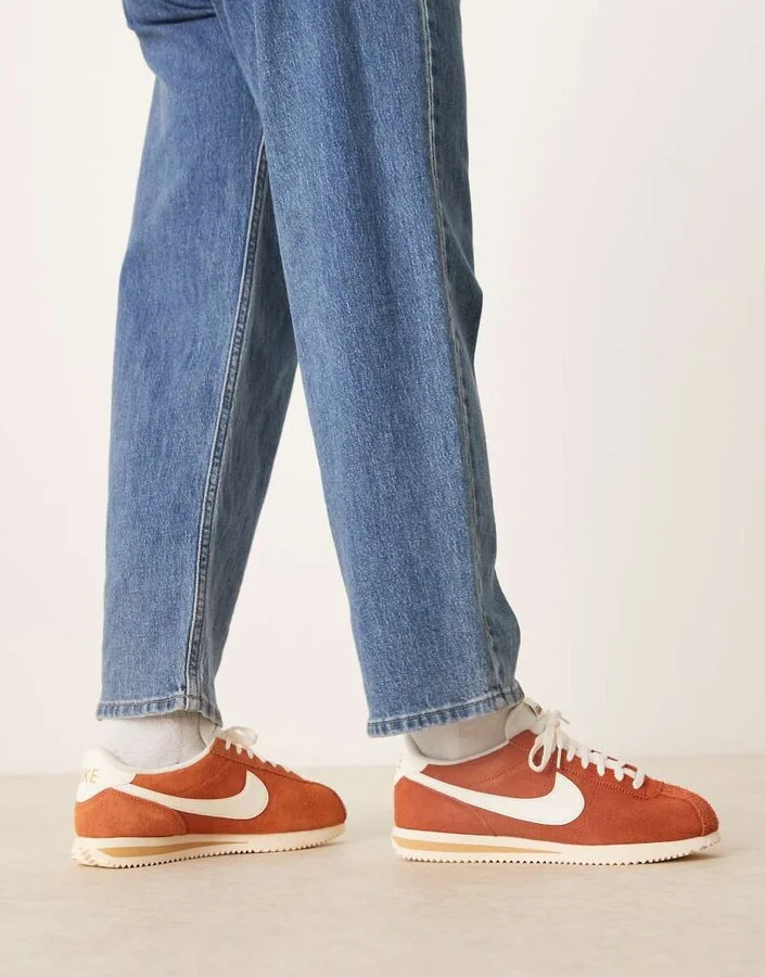 Nike Cortez suede sneakers in orange and white - Image 3