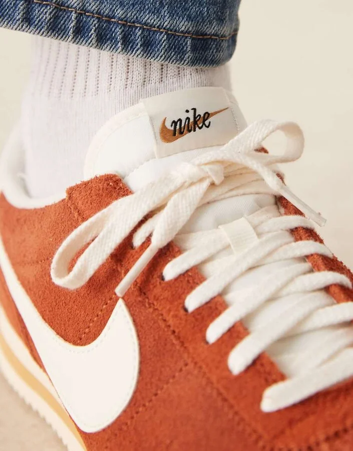 Nike Cortez suede sneakers in orange and white - Image 4