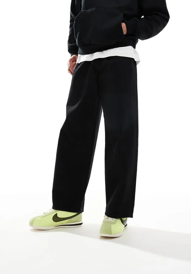 Nike Cortez textile sneakers in light green - Image 3