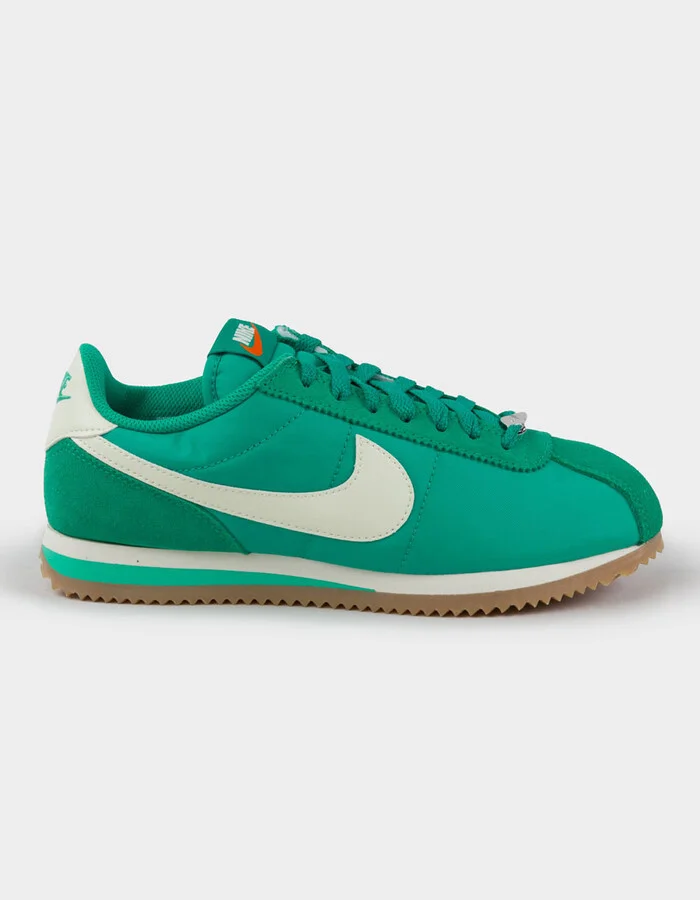 Green/white