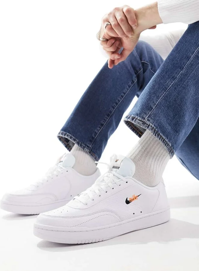 Nike Court Vintage Premium sneakers in white - Image 4