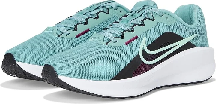 Nike Downshifter 13 Women's Shoes Cannon/Mint Foam/Black/Bordeaux/White : 7 B - Medium, Textile