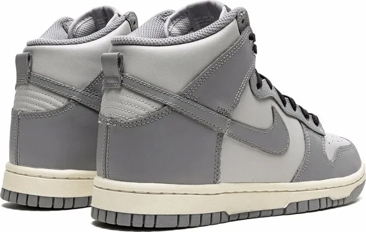 Nike Dunk High "Aged" sneakers - Image 3
