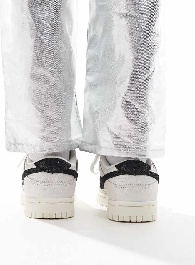 Nike Dunk Low glitter sneakers in white and black - Image 2