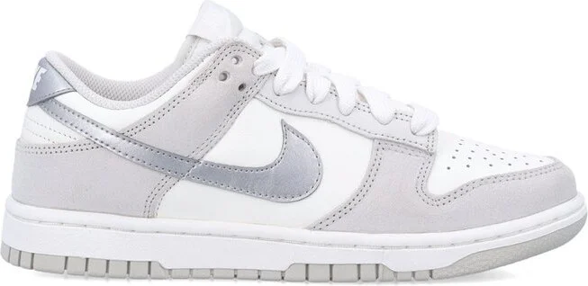 Nike Dunk Low Lace-Up Sneakers