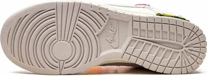 Nike Dunk Low "Lot 17" sneakers - Image 4