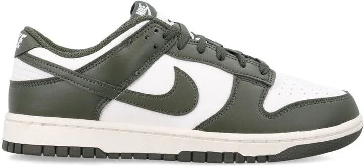 Nike Dunk Low Retro