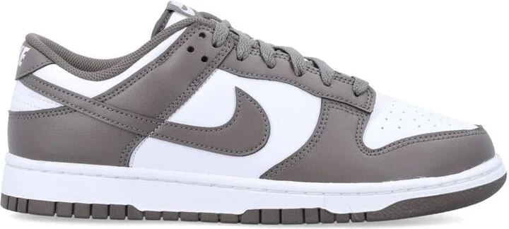 Nike Dunk Low Retro
