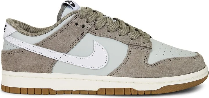 Nike Dunk Low Retro Se in Grey,Army