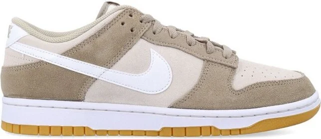 Nike Dunk Low Retro SE Sneakers