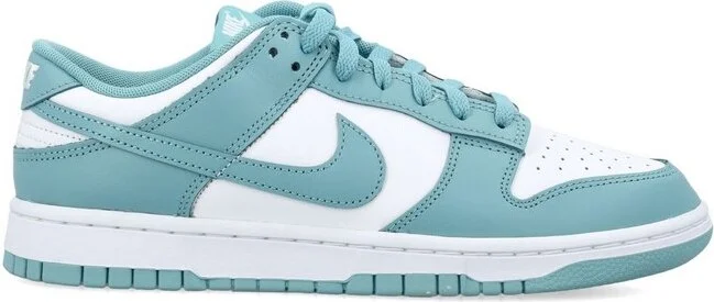 Nike Dunk Low Retro Sneakers