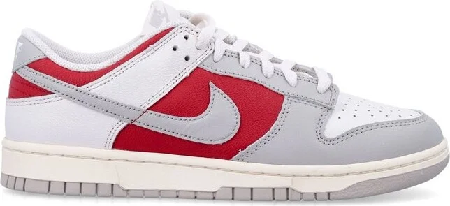 Nike Dunk Low Retro Sneakers