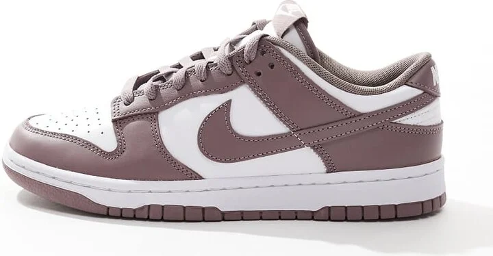 Nike Dunk Low Retro sneakers in taupe and white - Image 2