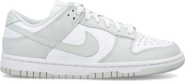 Nike Dunk Low Sneakers