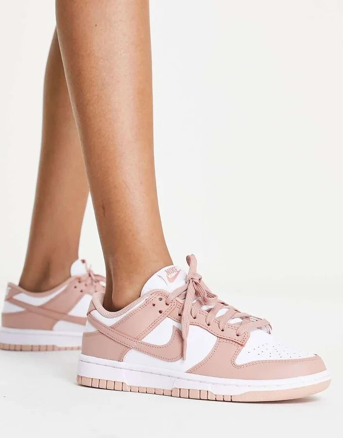 Nike Dunk Low sneakers in light pink and white - Image 4