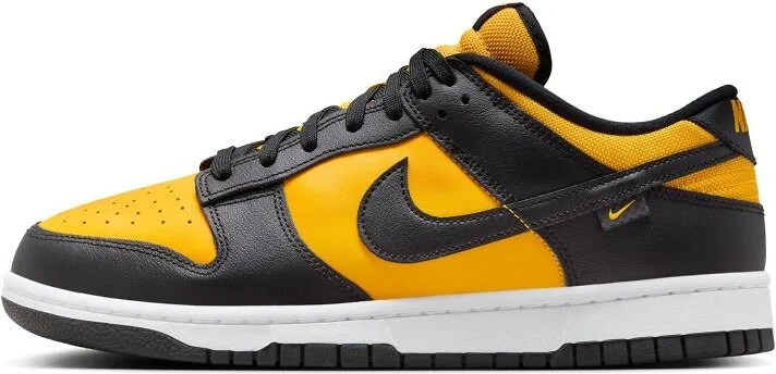 Nike Dunk Low sneakers in yellow and black
