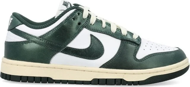 Nike Dunk Low-Top Sneakers