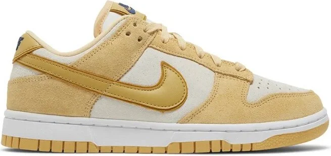 Nike Dunk Low-Top Sneakers