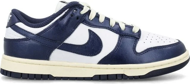 Nike Dunk Low-Top Sneakers