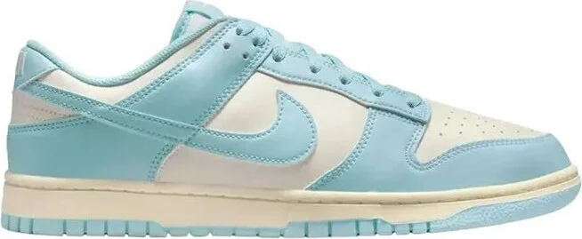 Nike Dunk Retro Low-Top Sneakers