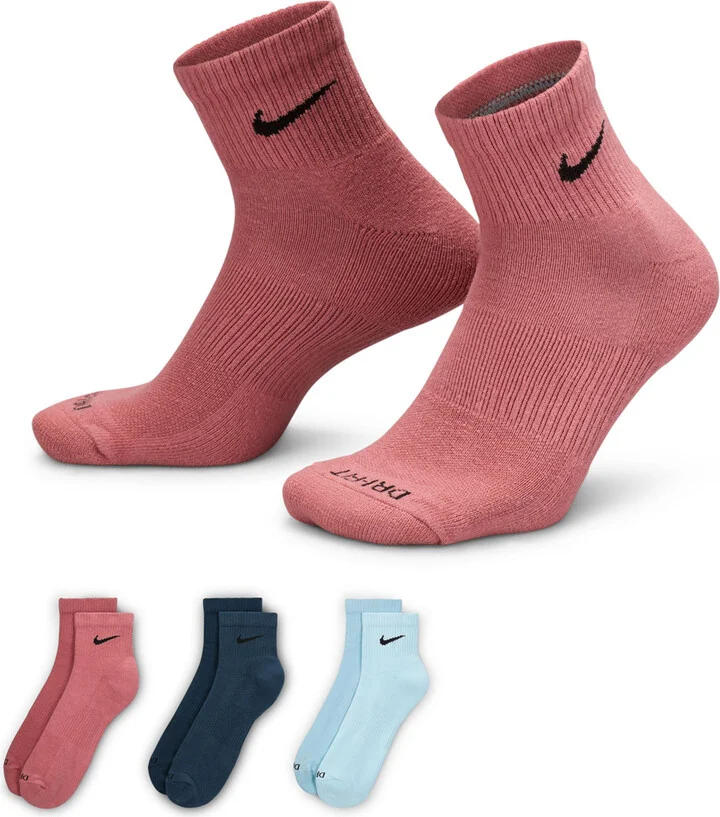 Nike Everday Plus Cushion Ankle Socks 3 Pack