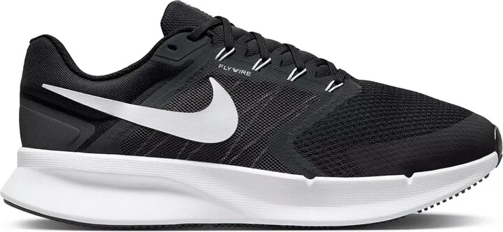 Nike Extra Wide Width Run Swift 3 Running Shoe