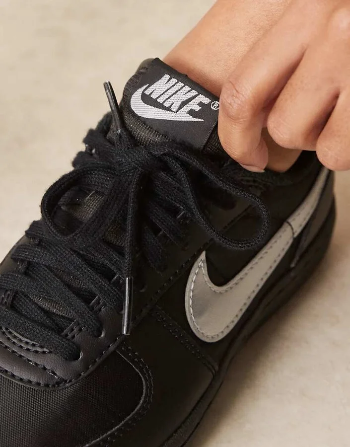 Nike Field General sneakers in black and silver - Image 4