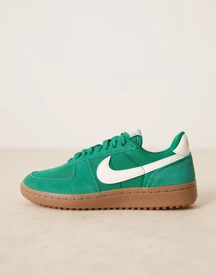 Nike Field General sneakers in green and white - Image 2