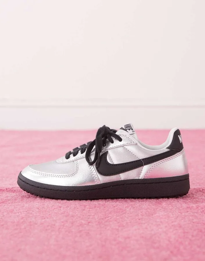 Nike Field General sneakers in metallic silver & black - Image 2