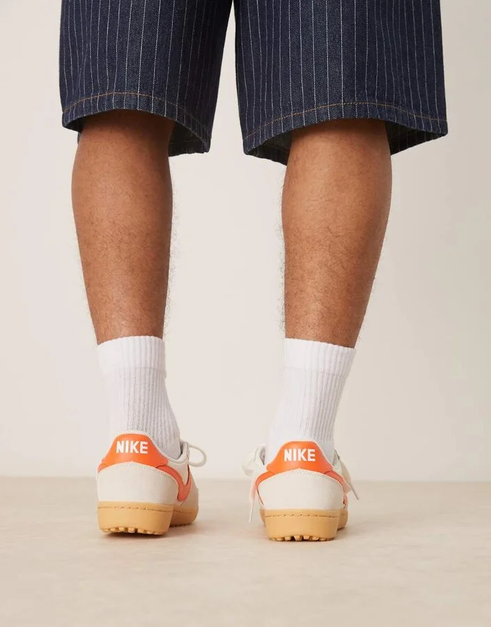 Nike Field General sneakers in off white and orange - Image 4