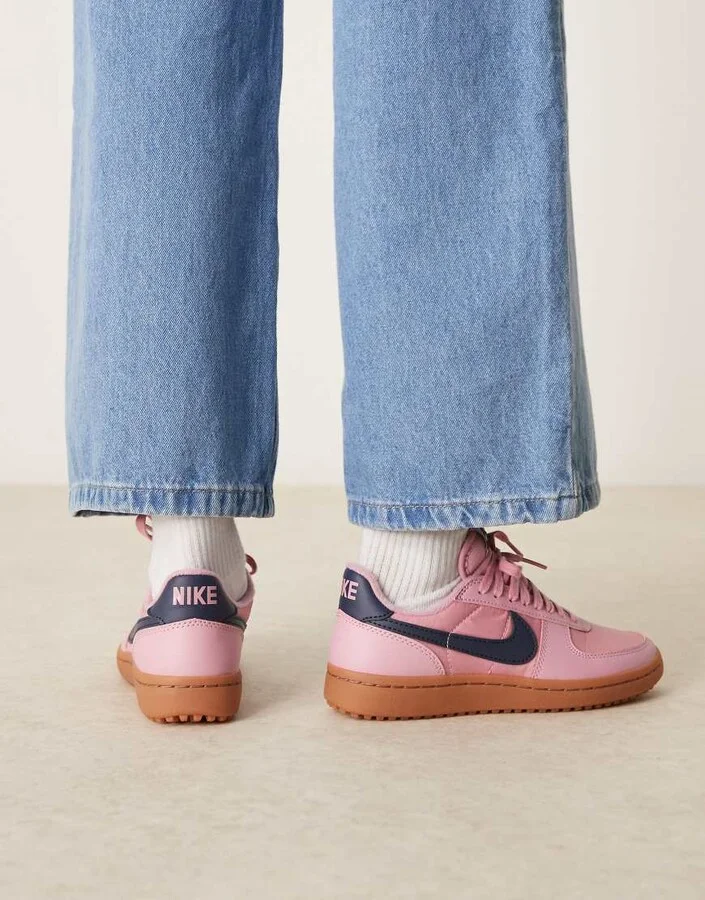 Nike Field General sneakers in pink and navy - Image 3