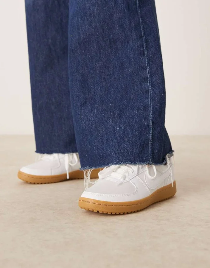 Nike Field General sneakers in white - Image 3