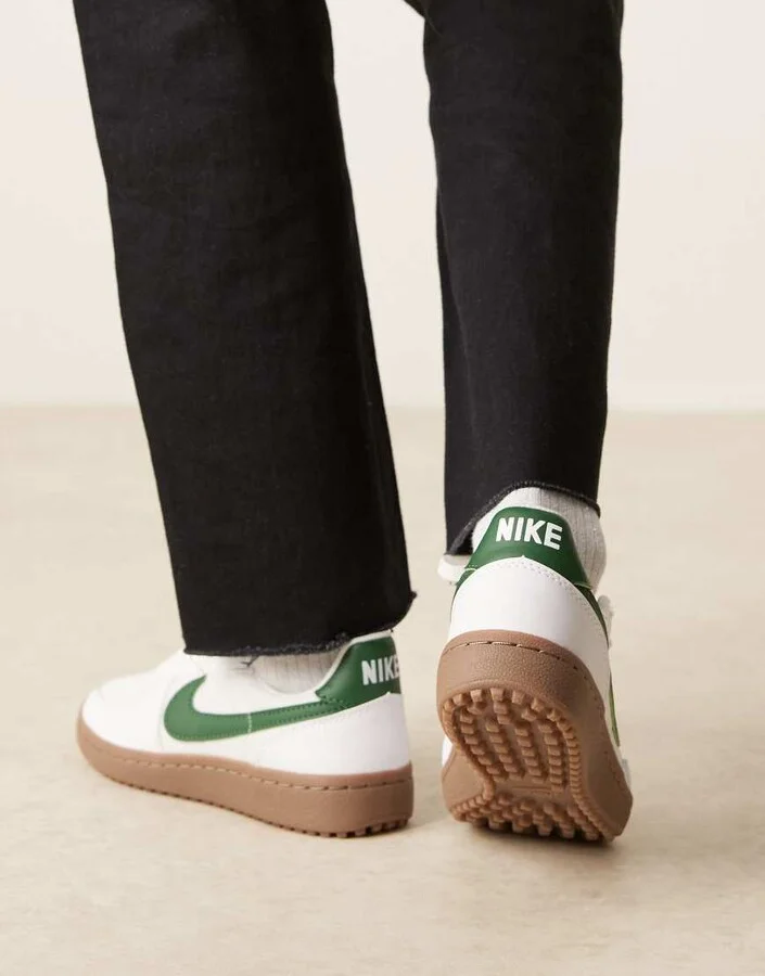 Nike Field General sneakers in white and green - Image 4