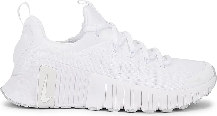 Nike Free Metcon 6 Sneaker in White