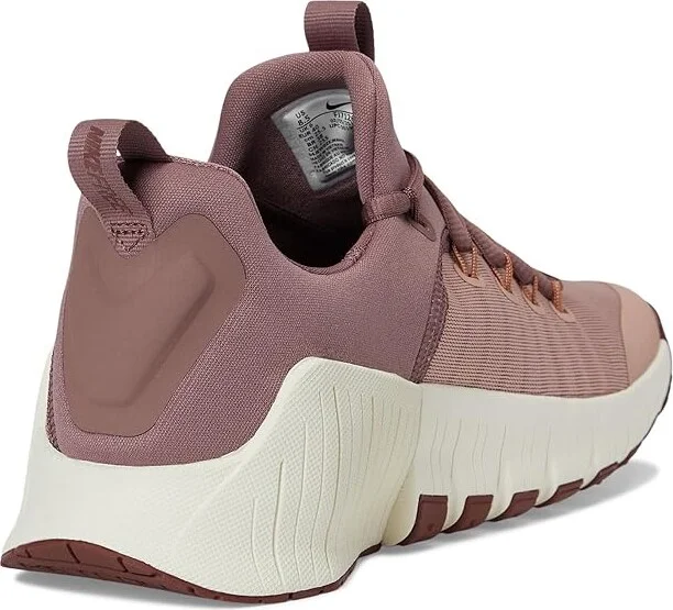 Nike Free Metcon 6 Women's Shoes Particle Pink/Metallic Rose Gold/Pale Ivory/Red Sepia : 11 M, Synthetic - Image 4
