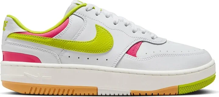 Nike Gamma Force Sneaker