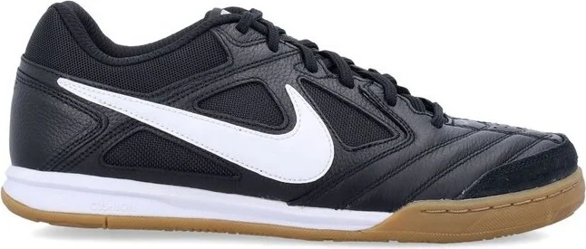 Nike Gato Low-Top Sneakers